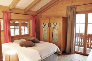 Chalet, 4 Bedrooms, Smoking, Balcony | 4 bedrooms, travel crib - Chalet Edelweiss Stunning Glacier View (Ormont-Dessus)