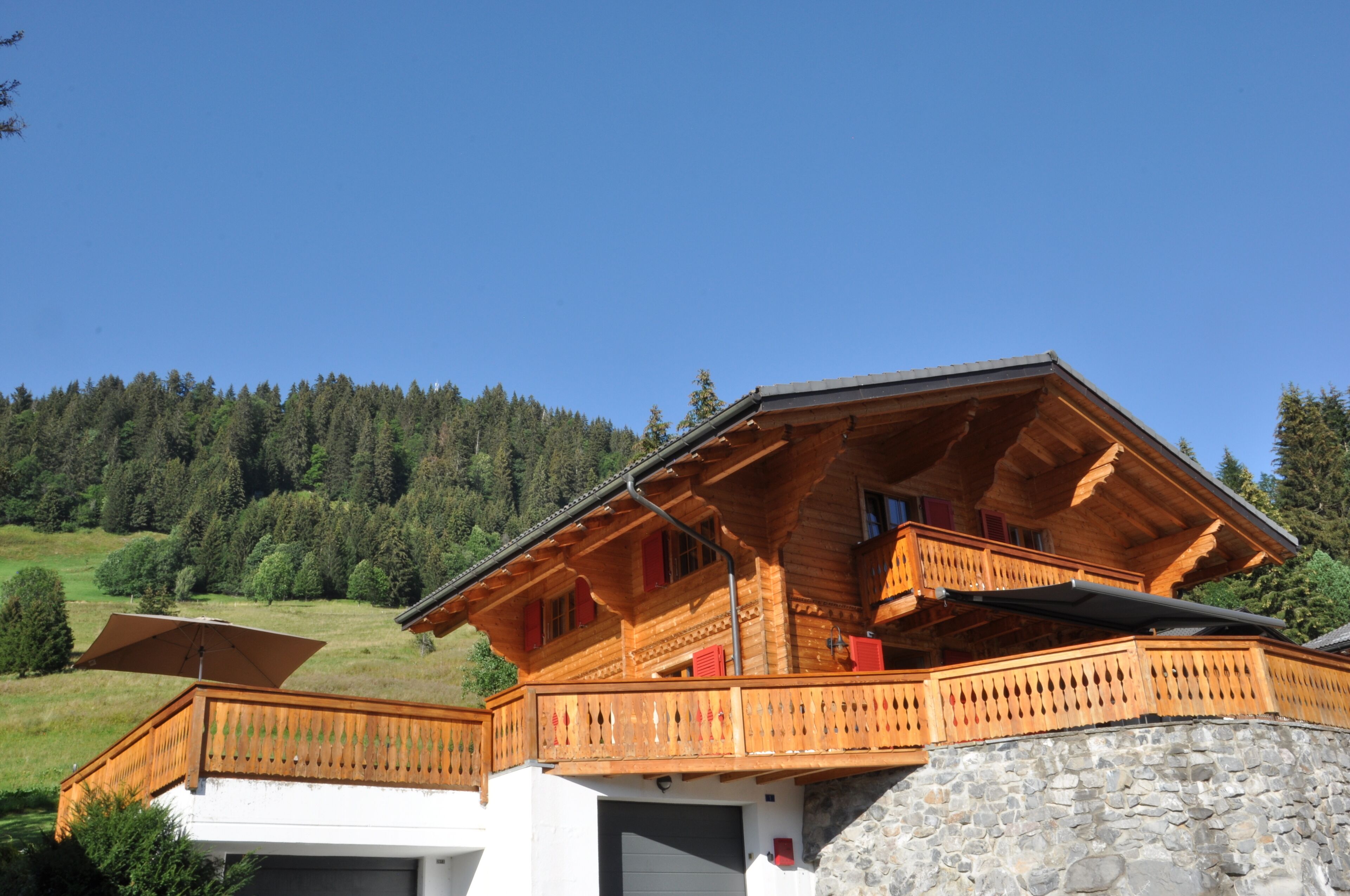 Chalet, 4 Bedrooms, Smoking, Balcony | Property entrance