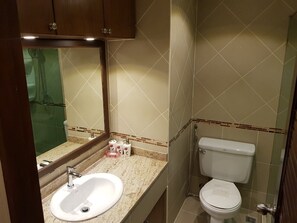 Condo, 1 Bedroom | Bathroom - Jomtien Beach Condomijium Bc A3 F15 R35 (Pattaya)