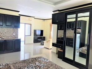 Condo, 1 Bedroom | 1 bilik tidur 