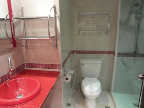 ห้องน้ำ