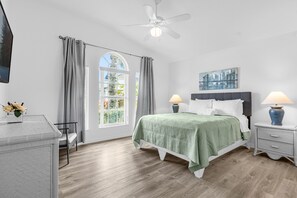 4 camere, ferro/asse da stiro, Wi-Fi gratuito, lenzuola