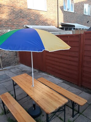 House | Outdoor dining