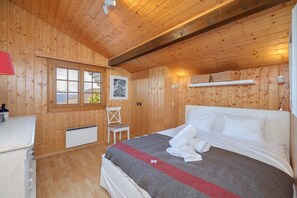 Chalet (5 Bedrooms) | Floor plan - Chalet La Dame Blanche Perfect Family Retreat (Riddes)