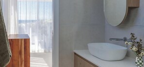 Shower, towels - Oceanview Beachhouse- Panoramic views and pool (Caves Beach)