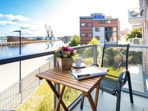 Outdoor dining - Hafenspitze App. 04, Deutschland (Wismar)