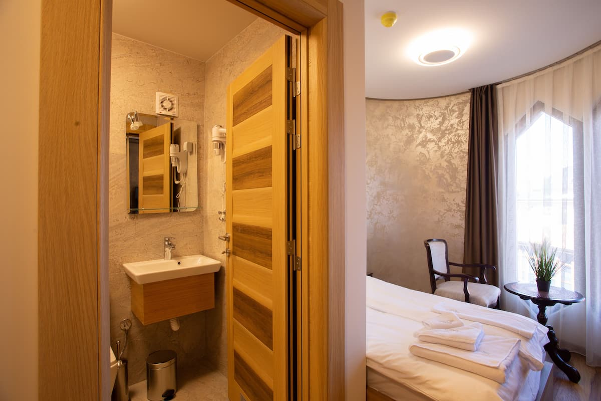 Comfort Single Room