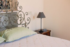 3 chambres, Wi-Fi gratuit, draps fournis