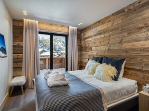 4 bedrooms, free WiFi, bed sheets - Luxury apartment for 9 in Val-d'Isère with parking (Val-d'Isère)
