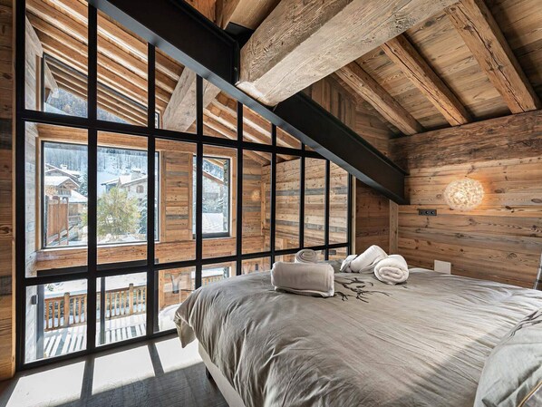 5 chambres, Wi-Fi gratuit, draps fournis