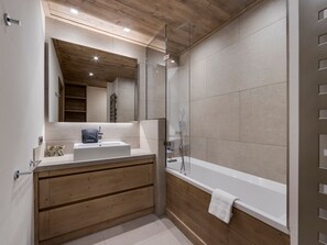 Hair dryer, towels