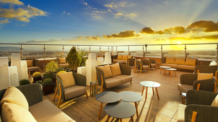 Park Mall Hotel & Conference Center