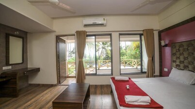 Seashell Beach Resort