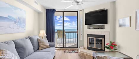 Smart TV, reproductor de DVD, libros