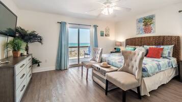 5 dormitorios, tabla de planchar con plancha, cuna de viaje