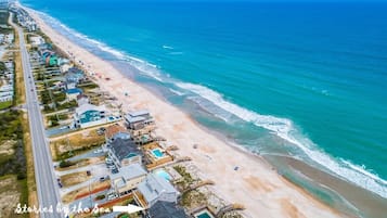 Ubicación a pie de playa y tumbonas