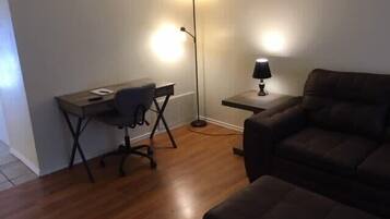 Televisión, oficina