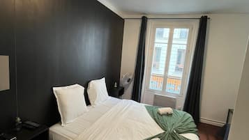 Bügeleisen/Bügelbrett, Bettwäsche