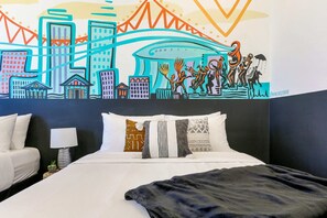 5 bedrooms, iron/ironing board, WiFi, bed sheets