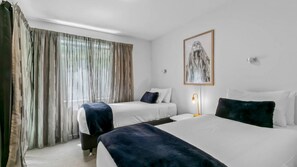 2 bedrooms, WiFi, bed sheets