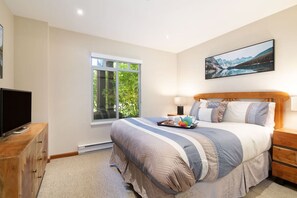 1 chambre, bureau, fer et planche à repasser, Wi-Fi