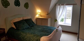 6 makuuhuonetta, silitysrauta/-lauta, Wi-Fi