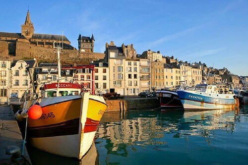 THE NORMAND COTTAGE/bay of Mont Saint Michel/Manche