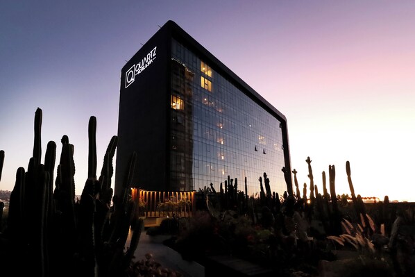Front of property - Quartz Care Hotel & Spa Tijuana (Tijuana)