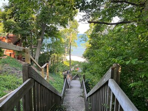 Property grounds - Lake Front Cottage in Michigan's Harbor Country "Sandy Shores 2" (lakeside)