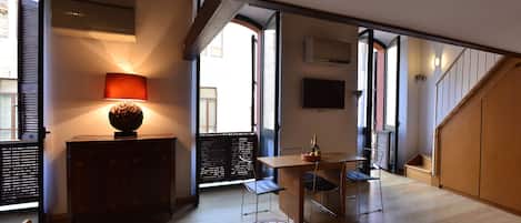 Apartment | Living area