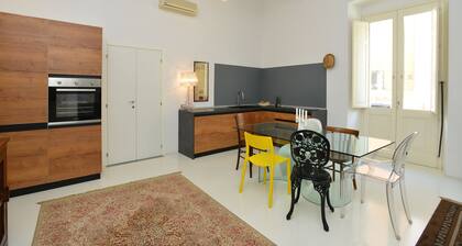 IzzHome Light