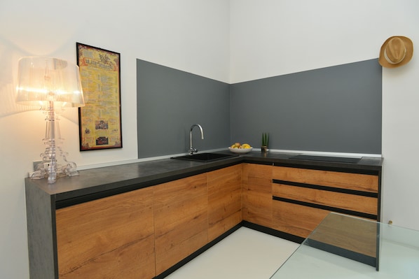 Leilighet | Eget kjøkken | Kjøleskap, mikrobølgeovn, ovn og kokeplater