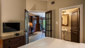 2 dormitorios, tabla de planchar con plancha, Internet