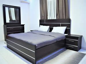 3 bedrooms, WiFi, bed sheets - Furnished apartment Keur-Gorgui (Dakar)