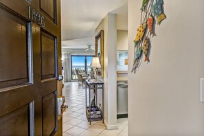 Interior - TURTLE DUNES OMNI AMELIA ISLAND BEACH OCEANFRONT VIEWS AI RESORT RENTALS ASK PET (Amelia City)