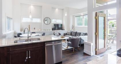 PRIVATE - West Coast Luxury Living