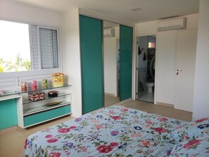 5 bedrooms, WiFi
