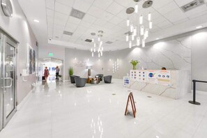 Lobby - Spacious Penthouse in Brickell 3 BR, Free Parking (Miami)