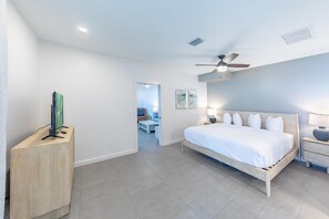 1 bedroom, iron/ironing board, free WiFi - The Palmetto Inn - Grouper - King 1 Bdrm with Full Kitchen (Boca Grande)