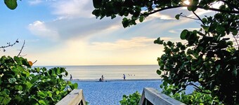 Newly Remodeled Condo Steps to Vanderbilt Beach!