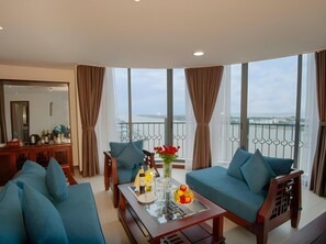 บริเวณนั่งเล่น