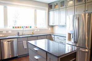 Fridge, microwave, oven, stovetop - Warner House | Charming Home in Belmont- walk Downtown (Charlottesville)