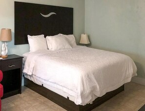 1 bedroom, free WiFi - The Palmetto Inn - Snapper - King 1 Bdrm Suite (Boca Grande)