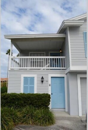 Exterior - Spacious Condo Near Beach | Pool, Tennis & More (Treasure Island)