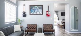 Luxury by the strip 5 star home close to LVB and airport. Great family home.
