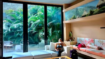 Sala de estar en el lobby