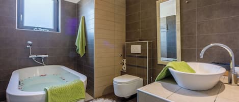 Villa | Salle de bain | Douche