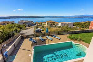 Villa | Pool | Außenpool