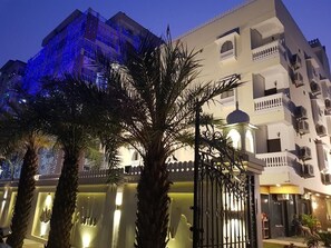 Front of property - Hotel Grand Lotus Inn (Jaipur)