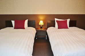 Twin Room | Free WiFi, bed sheets